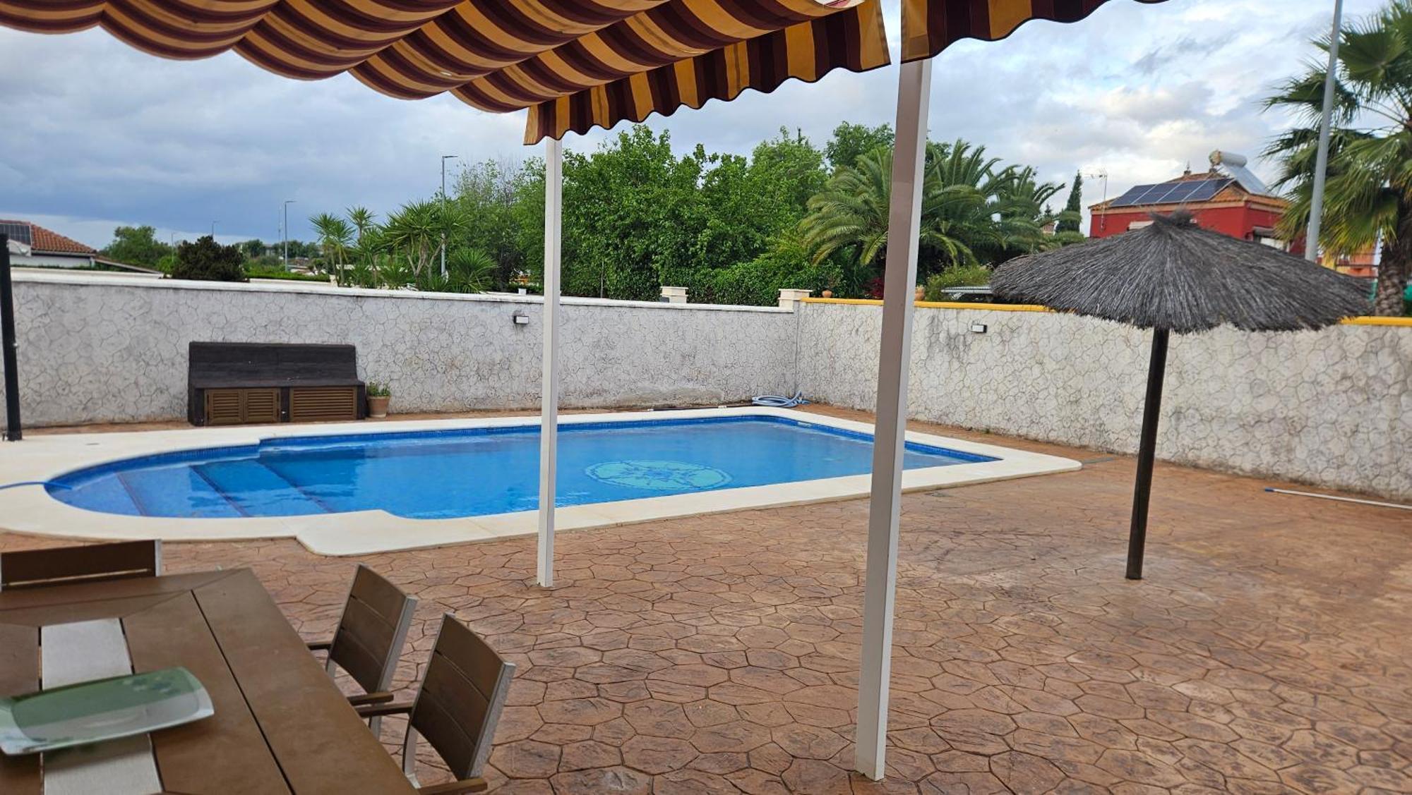 Chalet El Campillo Севиля Екстериор снимка